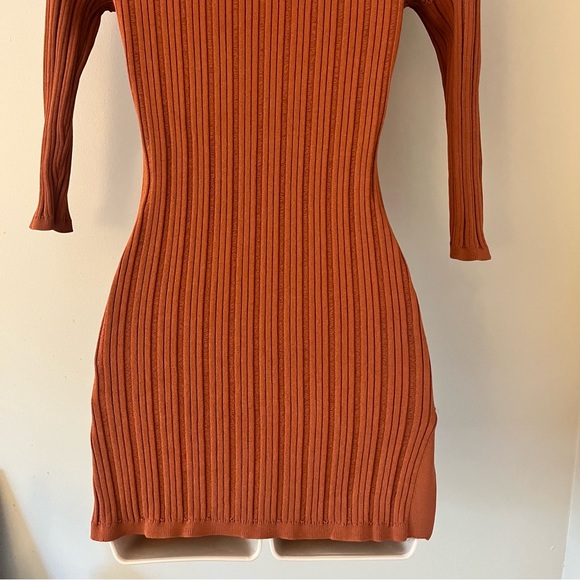 Sandro 3/4 Sleeve Ribbed V Neck Burnt Orange Sweater Size 1 (US Small) - Picture 11 of 16